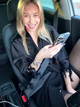 Snapshot of Myrtle_Beach chatting on December 4, 8:12 am Myrtle Beach online show from December 4, 8:12 am