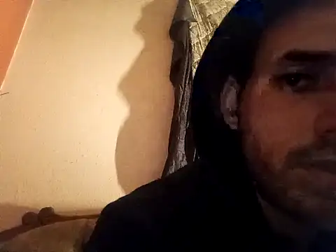 Snapshot of Chatoxxx614 chatting on February 26, 12:38 am Chatoxxx614 online show from February 26, 12:38 am