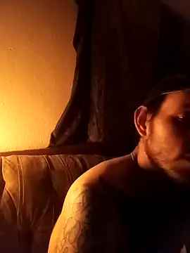 Snapshot of Chatoxxx614 chatting on March 4, 5:42 am Chatoxxx614 online show from March 4, 5:42 am