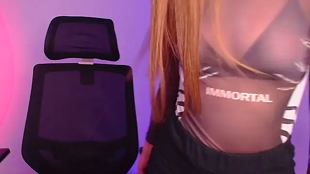 Snapshot of Hanna_Way chatting on January 23, 6:49 am Hanna Way online show from January 23, 6:49 am