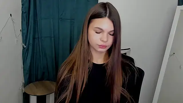 Snapshot of Hanna_Way chatting on March 19, 7:29 am Hanna Way online show from March 19, 7:29 am