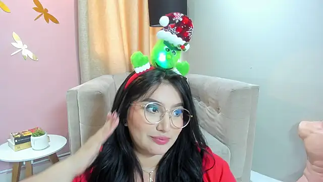  nina sweet online show from December 17, 3:49 pm