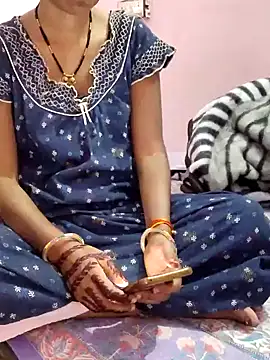 FeltedEuropium online show from December 6, 7:54 am