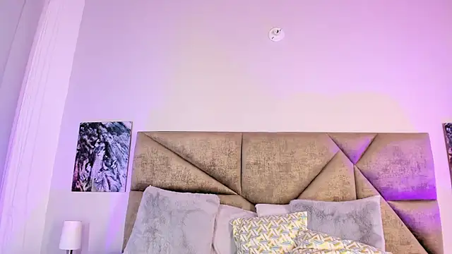 Salomesimos1 online show from February 13, 11:47 pm