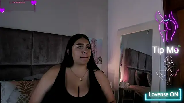 Salomesimos1 online show from March 22, 11:09 pm