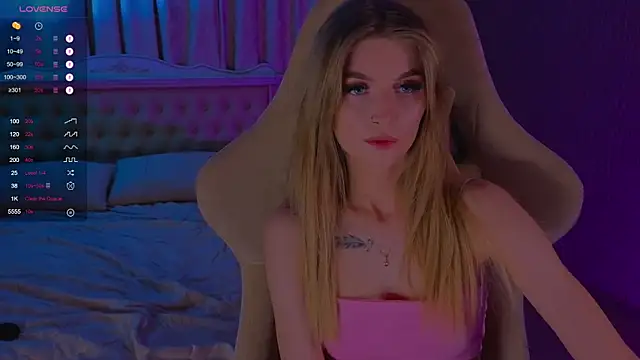 Saillise online show from December 6, 11:47 pm