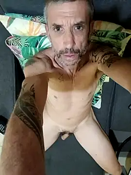 chris sbh online show from February 1, 2:26 am