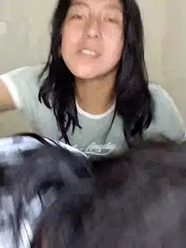 sarah12333 online show from June 23, 12:52 am