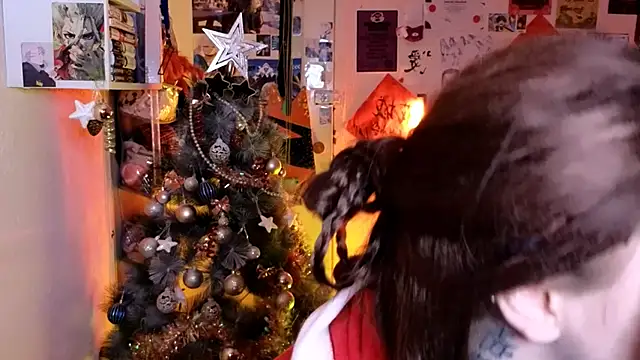 Alex Howell online show from December 21, 8:27 pm