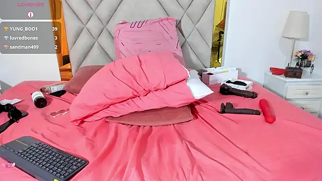 vahiolet fuentes online show from February 13, 10:11 pm