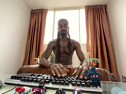 Malkon Big online show from June 3, 6:35 pm