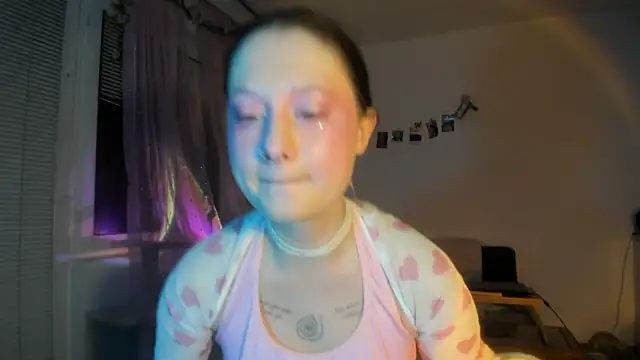 Jenny darling love online show from March 5, 7:10 pm