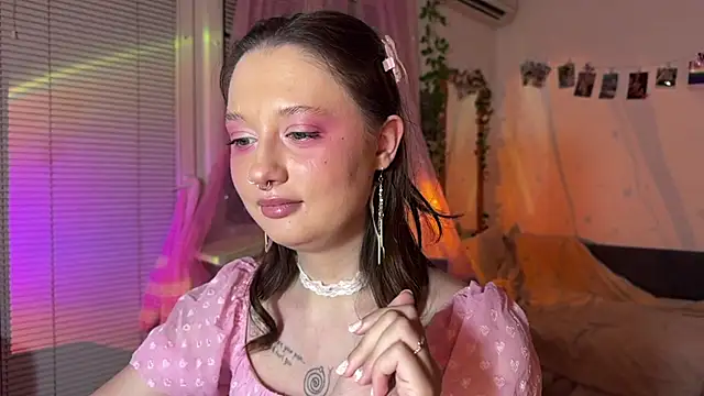 Jenny darling love online show from June 23, 7:12 pm