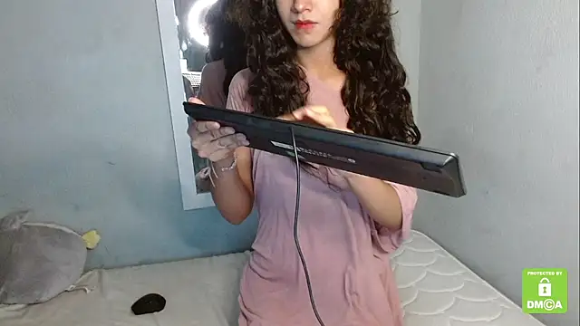 crista rouse online show from March 4, 1:45 am