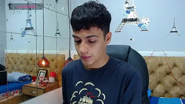 SkinnyBoy  online show from January 9, 1:24 pm