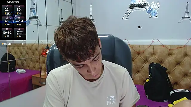 SkinnyBoy  online show from February 19, 9:58 pm