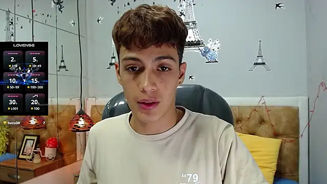 SkinnyBoy  online show from March 20, 7:46 pm