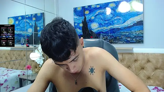 Snapshot of SkinnyBoy_ chatting on September 30, 1:27 pm SkinnyBoy  online show from September 30, 1:27 pm