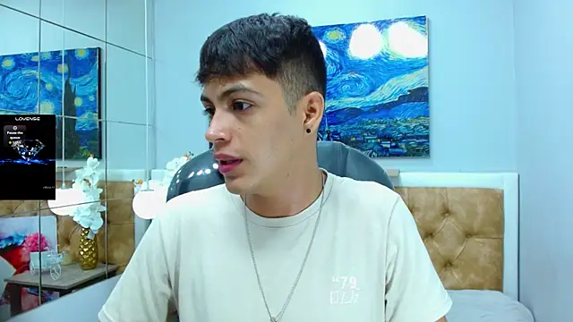 Snapshot of SkinnyBoy_ chatting on October 9, 12:36 pm SkinnyBoy  online show from October 9, 12:36 pm