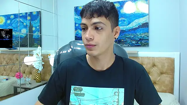 Snapshot of SkinnyBoy_ chatting on October 16, 12:39 pm SkinnyBoy  online show from October 16, 12:39 pm