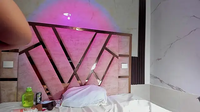 molly sweetee online show from November 29, 1:52 am