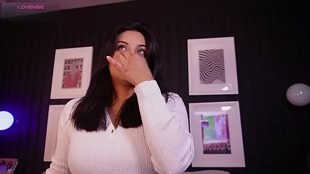 Sophia wilsonn  online show from March 20, 10:42 am