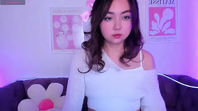 Fluffy Rose online show from January 16, 4:49 am