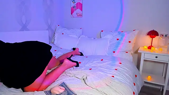 Snapshot of mirrorofsoul chatting on November 19, 5:24 pm mirrorofsoul online show from November 19, 5:24 pm