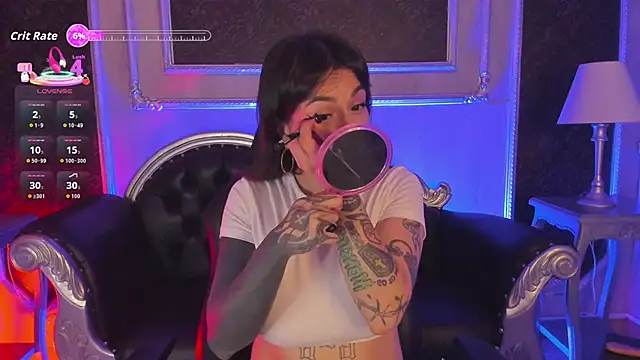 MeganDraco  online show from March 25, 1:06 pm