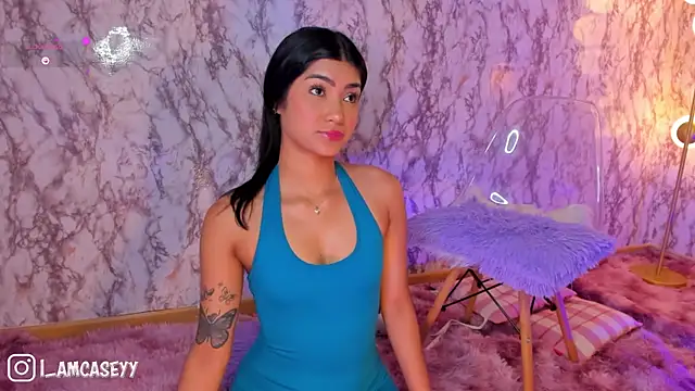 Snapshot of CaseyPiierce chatting on February 19, 6:54 pm CaseyPiierce online show from February 19, 6:54 pm