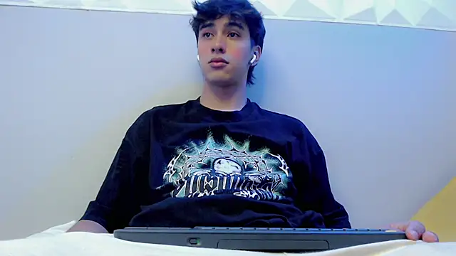 Snapshot of Jake_tripp chatting on October 2, 4:30 am Jake tripp online show from October 2, 4:30 am