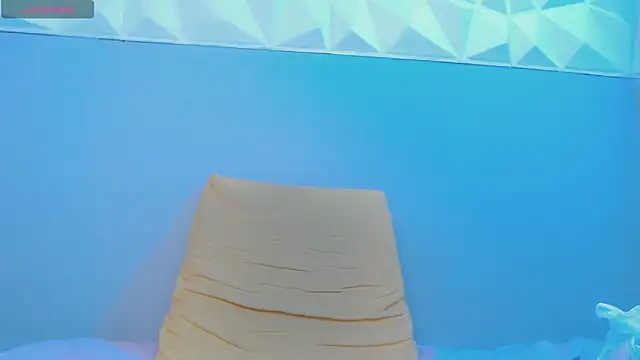 Snapshot of Jake_tripp chatting on October 28, 4:05 am Jake tripp online show from October 28, 4:05 am