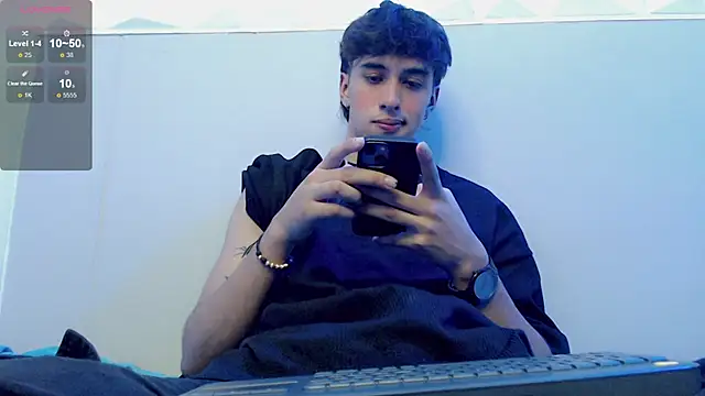 Snapshot of Jake_tripp chatting on November 21, 4:22 am Jake tripp online show from November 21, 4:22 am