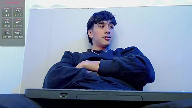 Snapshot of Jake_tripp chatting on November 28, 6:05 am Jake tripp online show from November 28, 6:05 am