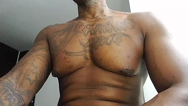 Snapshot of jhon_tomson1 chatting on September 28, 1:44 am jhon tomson1 online show from September 28, 1:44 am