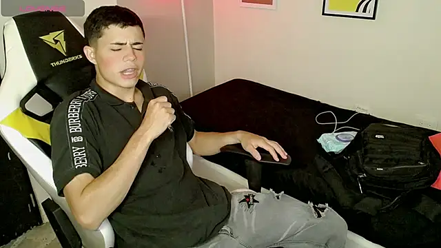 bby santi online show from September 26, 4:44 pm