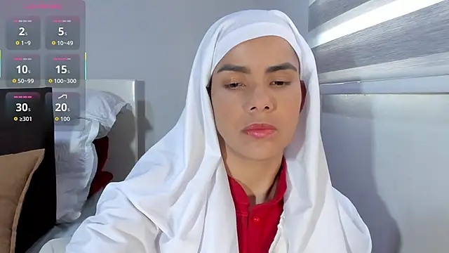 Snapshot of ClaraMariaMon chatting on October 20, 5:35 pm ClaraMariaMon online show from October 20, 5:35 pm