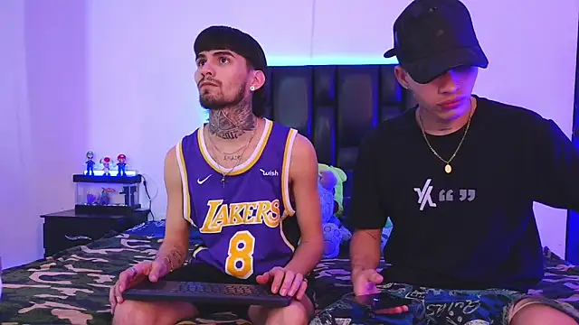 Brutal Sex Fucking online show from October 16, 10:00 pm