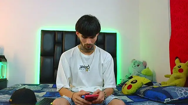 Brutal Sex Fucking online show from June 6, 1:54 am