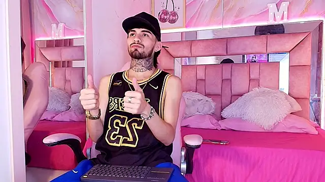 Brutal Sex Fucking online show from June 19, 8:56 pm