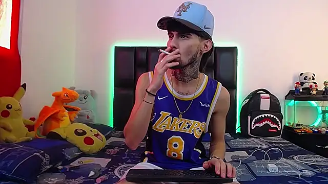 Brutal Sex Fucking online show from June 24, 9:14 pm