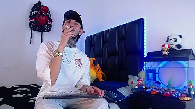 Brutal Sex Fucking online show from July 14, 8:14 pm