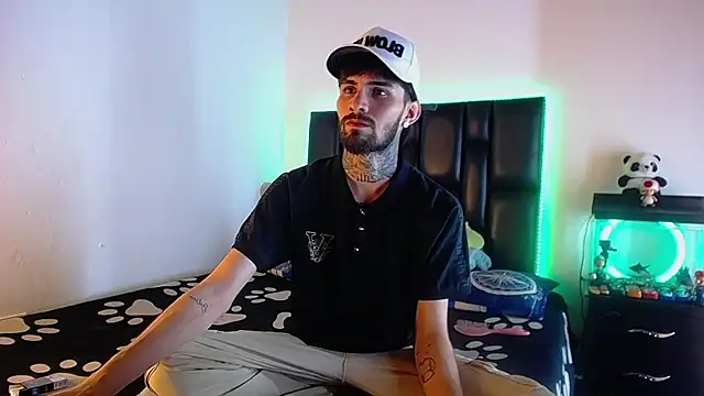 Brutal Sex Fucking online show from July 22, 2:58 am