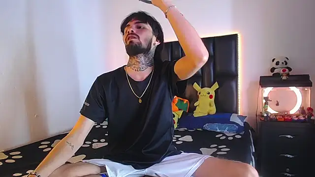 Brutal Sex Fucking online show from July 23, 8:18 pm