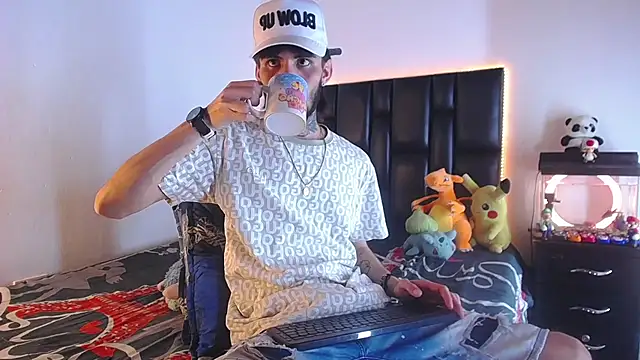 Brutal Sex Fucking online show from August 1, 3:28 am
