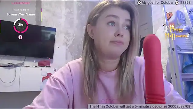 SuchCute online show from October 29, 2:25 am