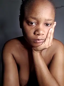 hot-tandy online show from December 19, 7:37 am