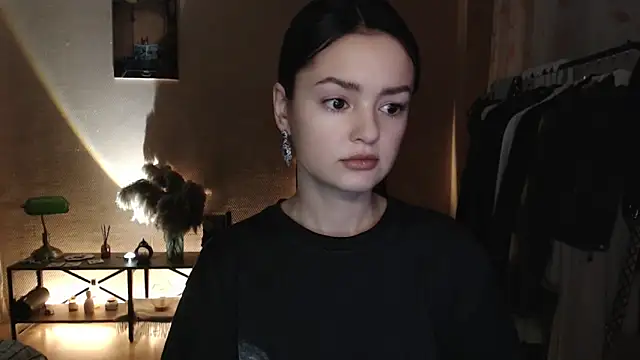 Snapshot of CuteRuby99 chatting on November 9, 4:27 pm CuteRuby99 online show from November 9, 4:27 pm