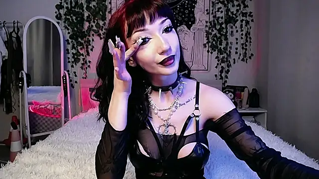 Marcellean online show from December 30, 11:49 pm