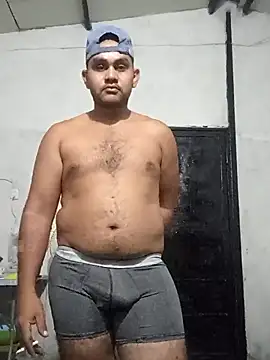 travieso2893 online show from January 8, 3:20 am